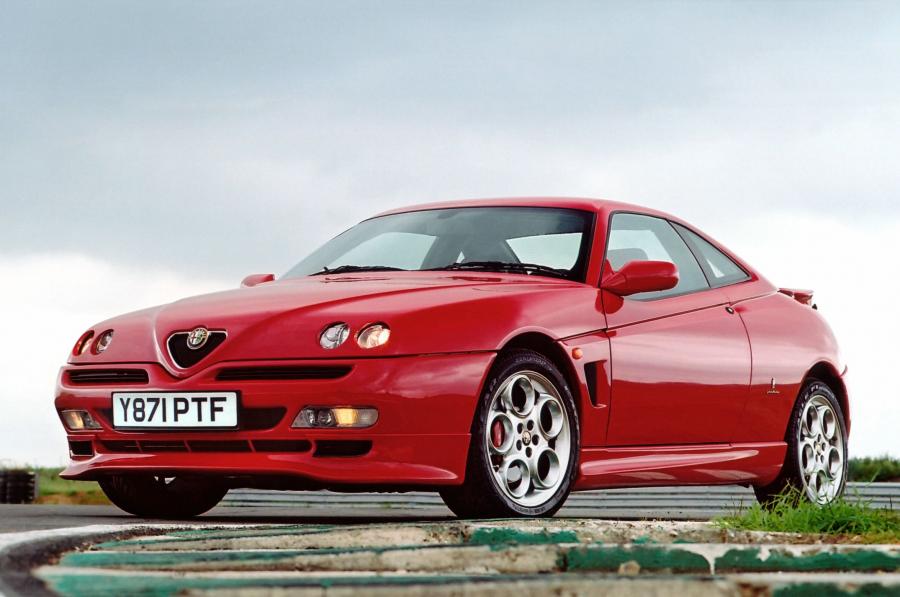  Alfa Romeo GTV Cup (916C) 2001 года  (UK) (фото 1 из 7)